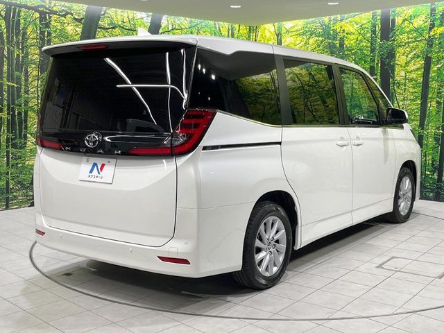 TOYOTA NOAH 2023