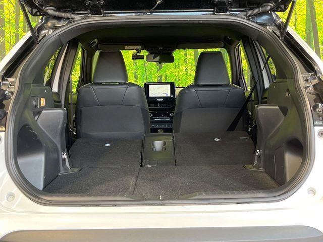 TOYOTA YARIS CROSS HYBRID 2025