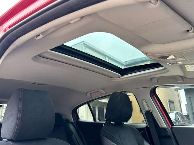 MAZDA AXELA SPORTS 2014