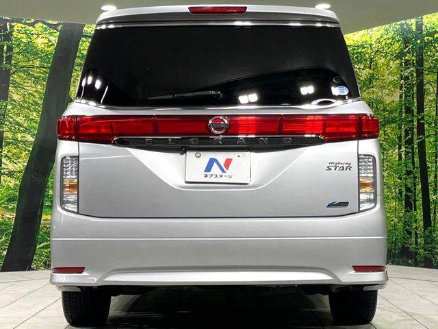 NISSAN ELGRAND  4WD 2012