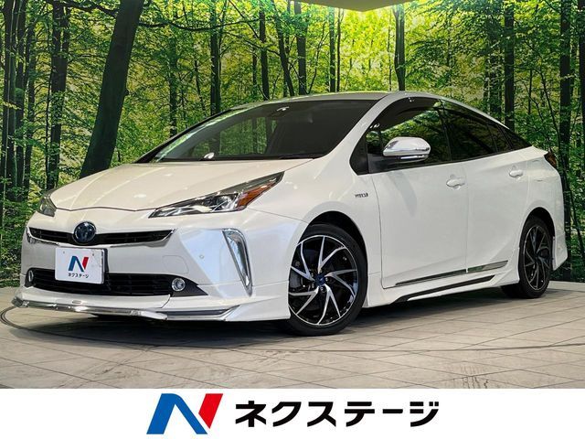 TOYOTA PRIUS 2019