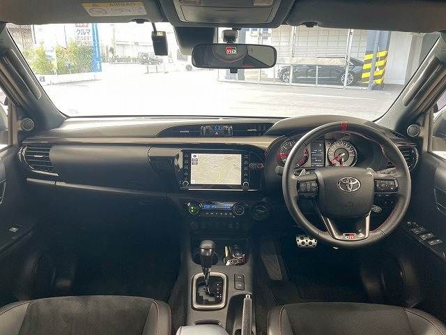 TOYOTA HILUX 4WD 2023