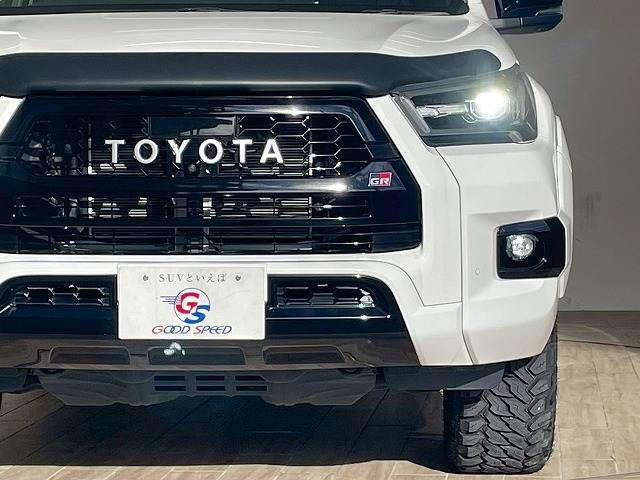 TOYOTA HILUX 4WD 2023