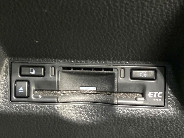 TOYOTA YARIS CROSS 2025