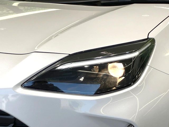 TOYOTA YARIS CROSS 2025