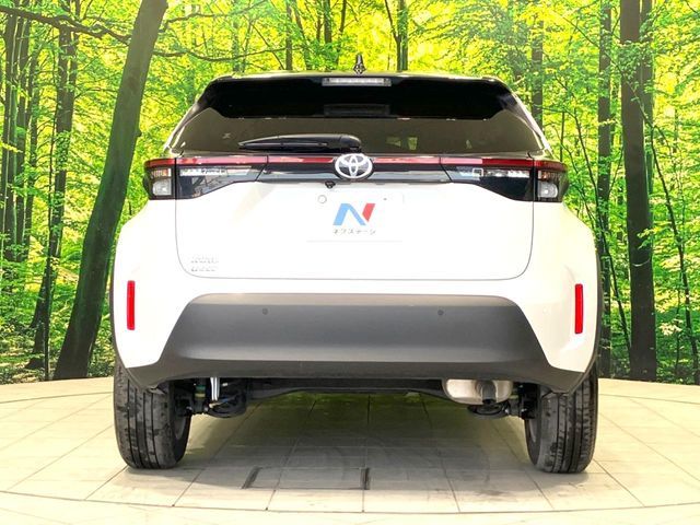 TOYOTA YARIS CROSS 2025