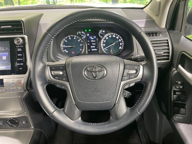 TOYOTA LANDCRUISER PRADO 2020