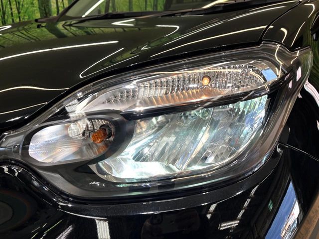 TOYOTA SIENTA HYBRID 2025