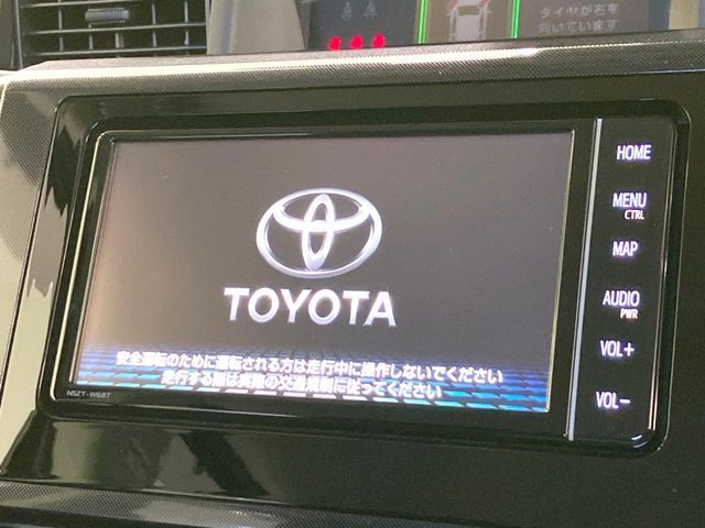 TOYOTA ROOMY 2022