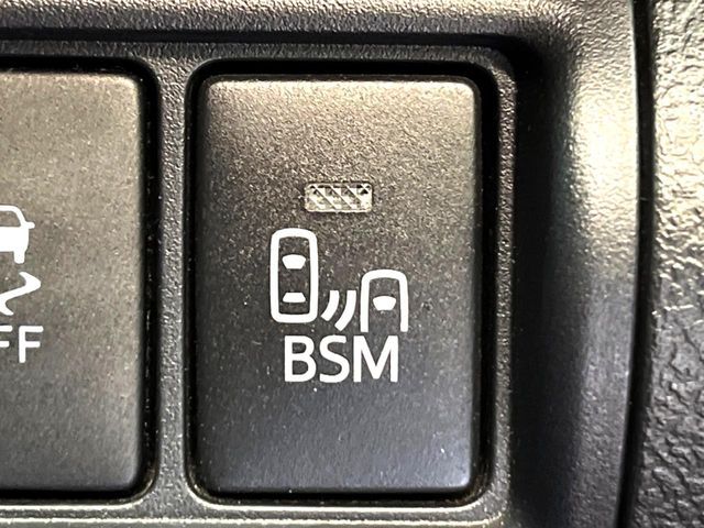 TOYOTA CAMRY HYBRID 2016