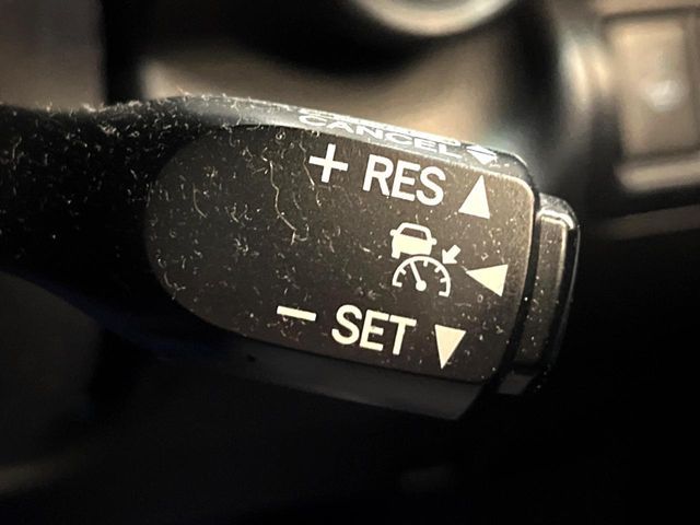 TOYOTA CAMRY HYBRID 2016