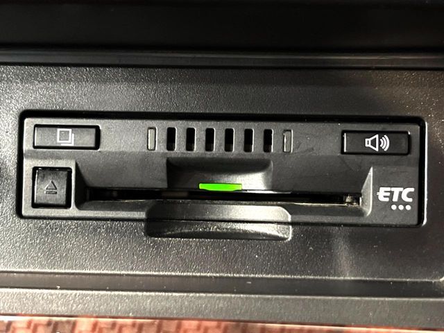 TOYOTA CAMRY HYBRID 2016