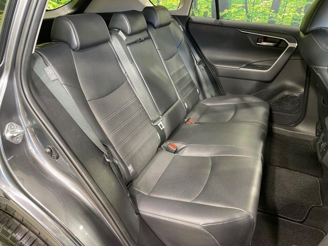 TOYOTA RAV4 4WD 2023