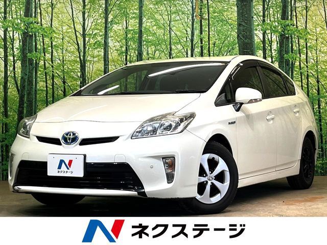 TOYOTA PRIUS 2012