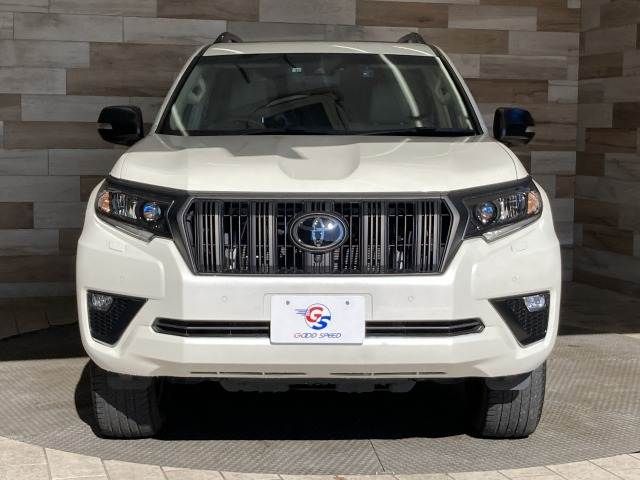 TOYOTA LANDCRUISER PRADO 2022