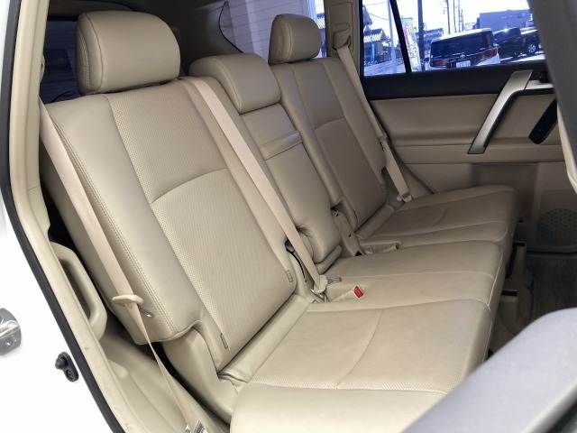 TOYOTA LANDCRUISER PRADO 2022