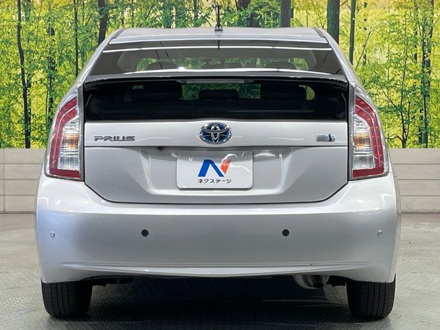 TOYOTA PRIUS 2013