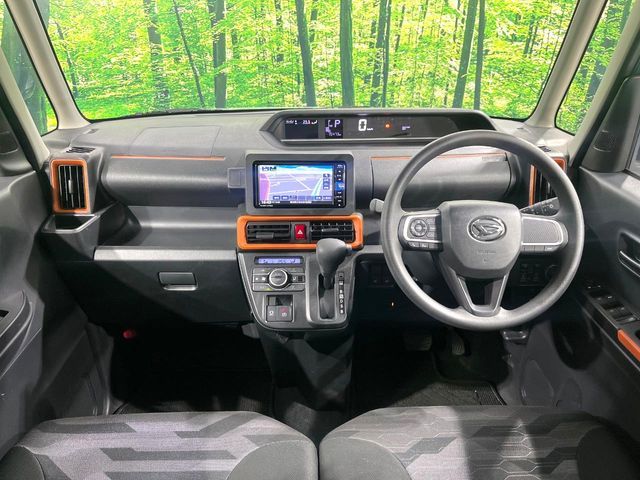 DAIHATSU TANTO FAN CROSS 2024