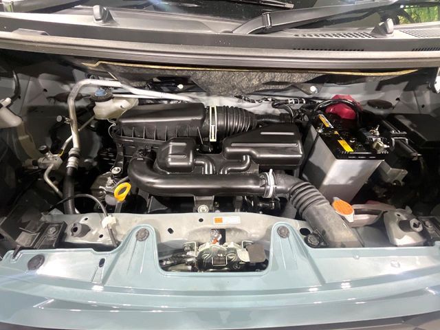 DAIHATSU TANTO FAN CROSS 2024