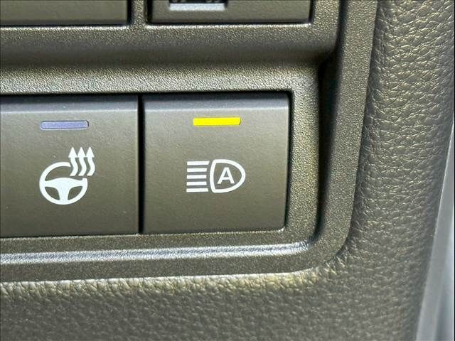 TOYOTA YARIS CROSS HYBRID 2023