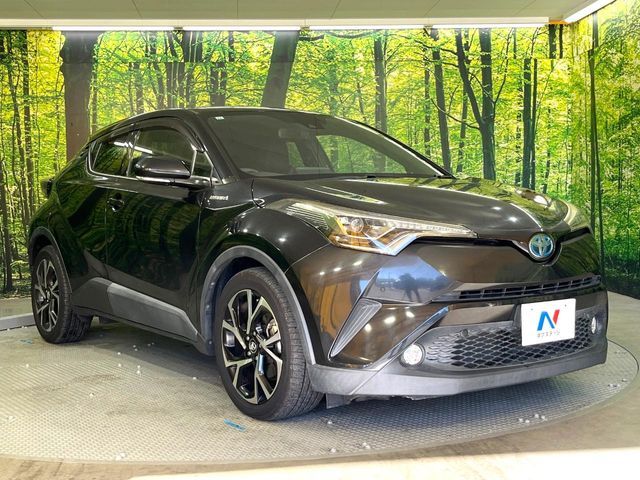 TOYOTA C-HR 2017