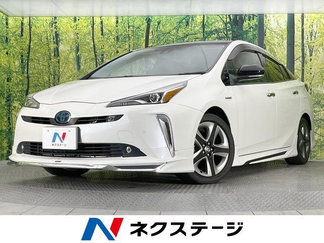 TOYOTA PRIUS 2019
