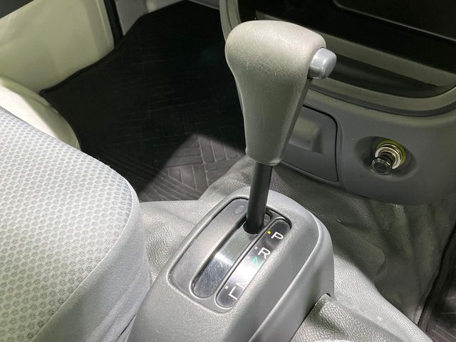 DAIHATSU HIJET truck 4WD 2010