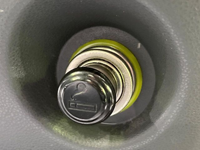 DAIHATSU HIJET truck 4WD 2010