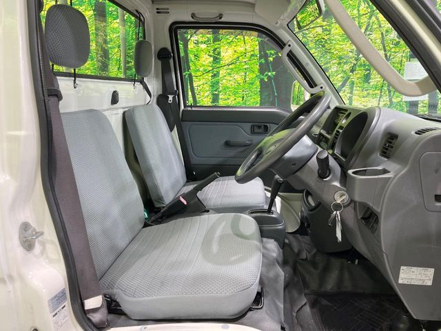 DAIHATSU HIJET truck 4WD 2010