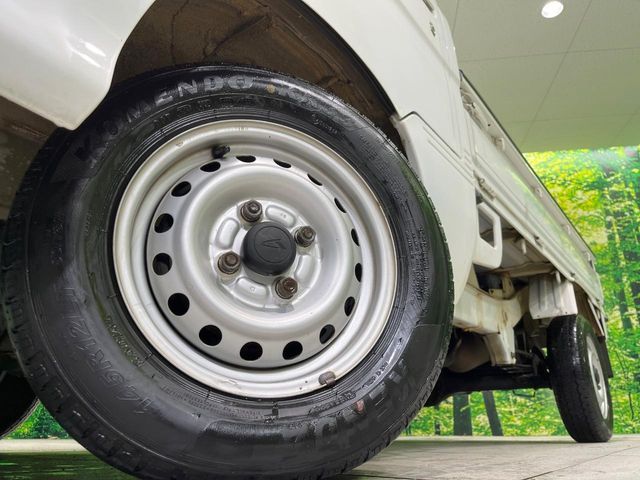 DAIHATSU HIJET truck 4WD 2010