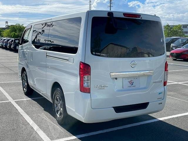 NISSAN NV350 CARAVAN 4WD 2016