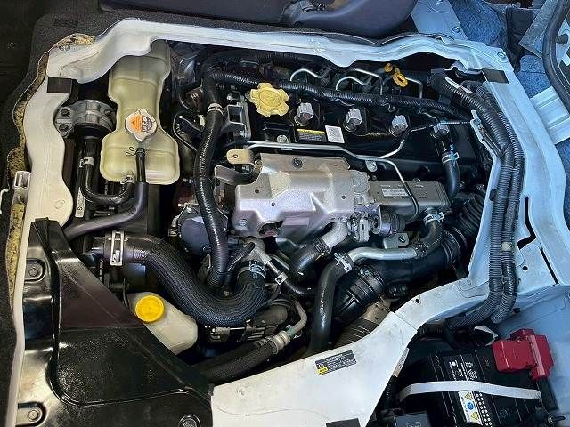 NISSAN NV350 CARAVAN 4WD 2016