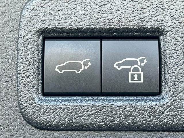 TOYOTA HARRIER 2WD 2024