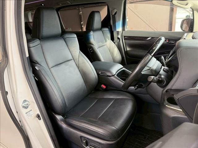 TOYOTA VELLFIRE 2019