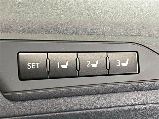 TOYOTA VELLFIRE 2019