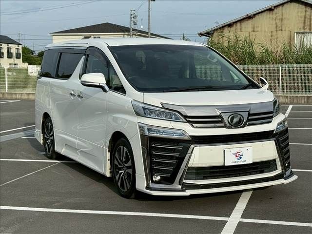 TOYOTA VELLFIRE 2019