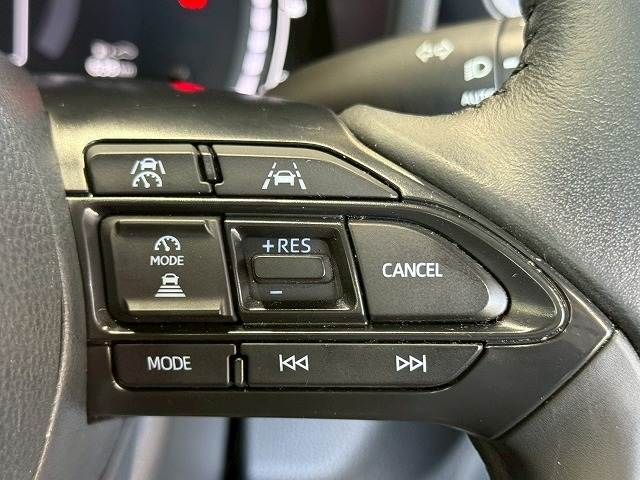 TOYOTA SIENTA HYBRID 2023