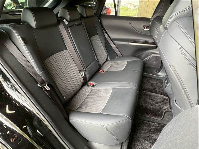 TOYOTA HARRIER 2WD 2024