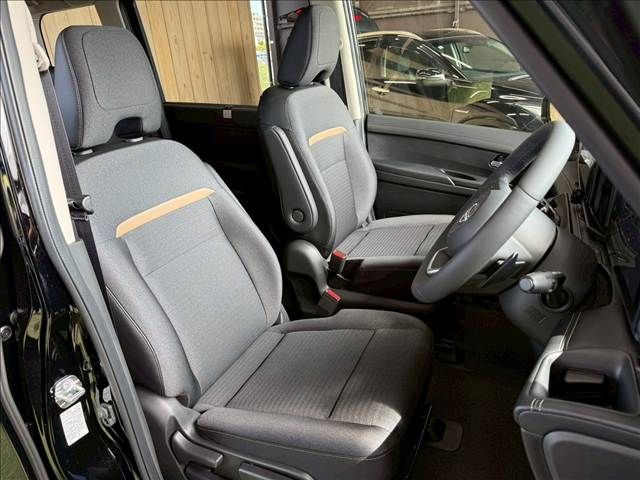 NISSAN SERENA  WG 4WD 2025