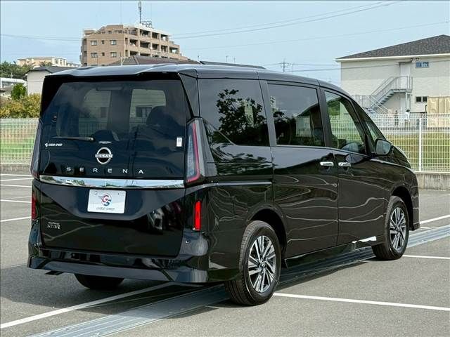 NISSAN SERENA  WG 4WD 2025