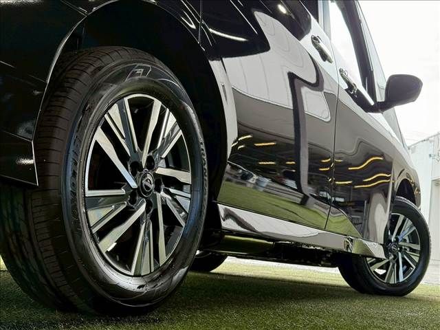 NISSAN SERENA  WG 4WD 2025