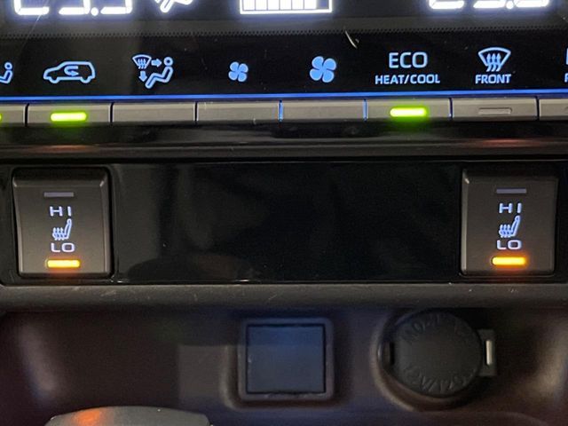 TOYOTA RAV4 4WD 2020