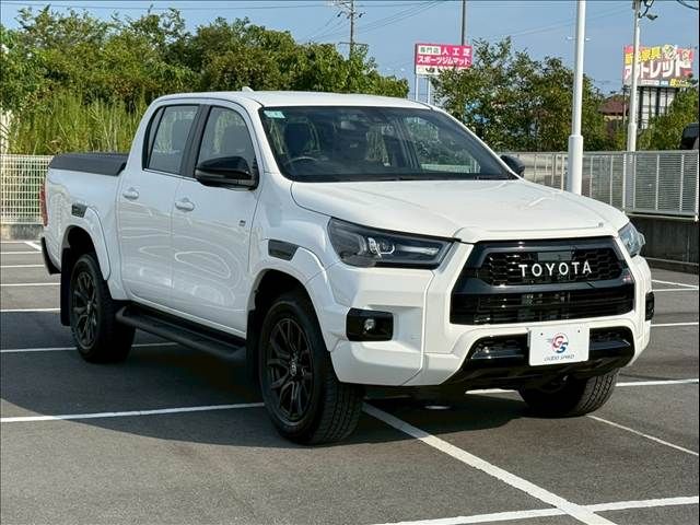 TOYOTA HILUX 4WD 2023
