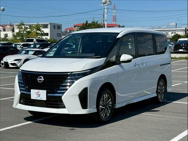 NISSAN SERENA  WG 4WD 2025