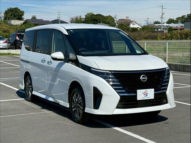 NISSAN SERENA  WG 4WD 2025