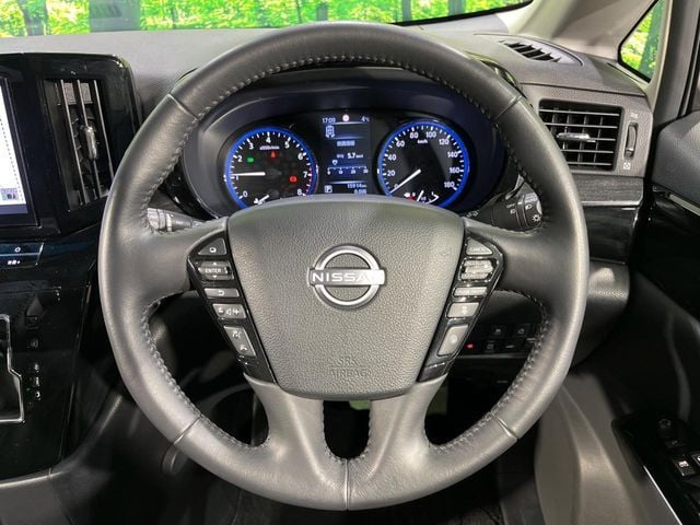 NISSAN ELGRAND  4WD 2023