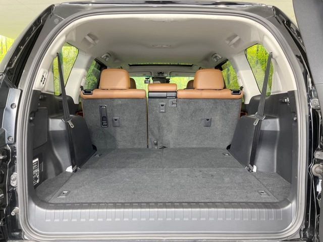 TOYOTA LANDCRUISER PRADO 2022