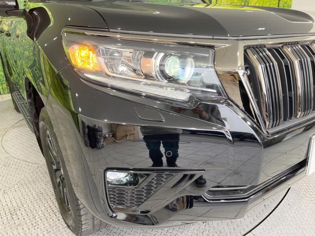 TOYOTA LANDCRUISER PRADO 2022