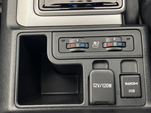 TOYOTA LANDCRUISER PRADO 2022