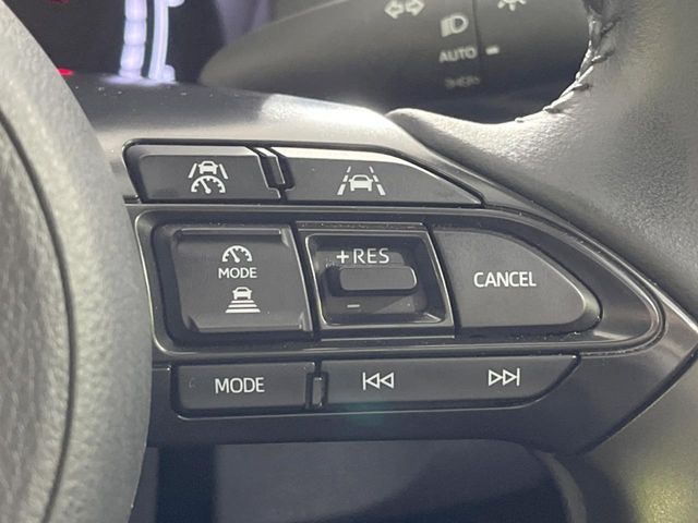 TOYOTA YARIS CROSS 2025